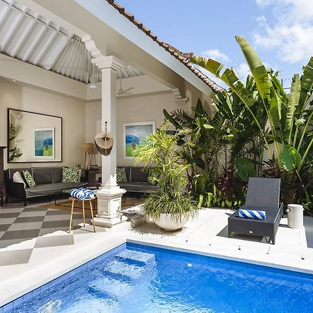 Villa Alliv Seminyak Buitenkant foto