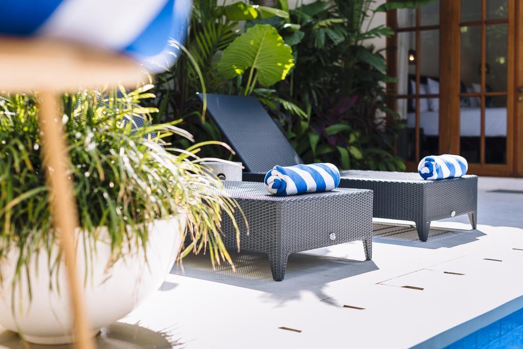 Villa Alliv Seminyak Buitenkant foto